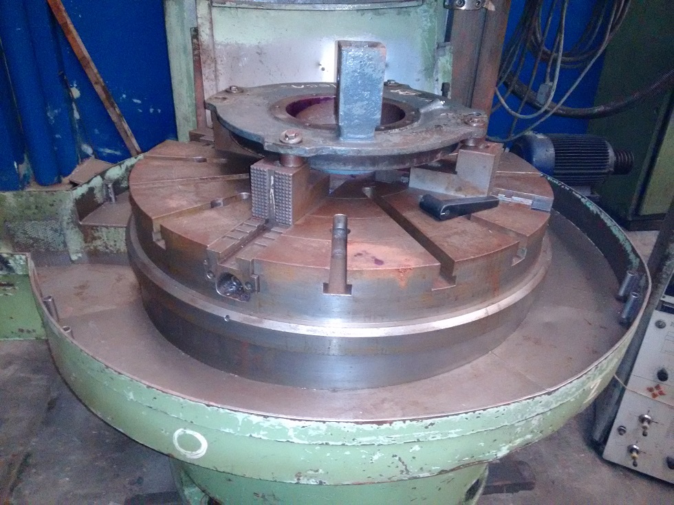 Torno Vertical