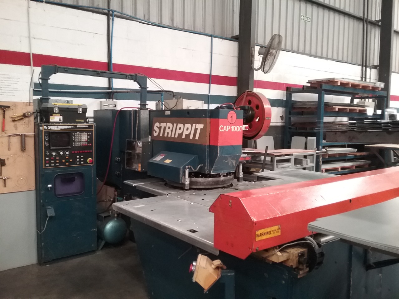 Punzondora CNC