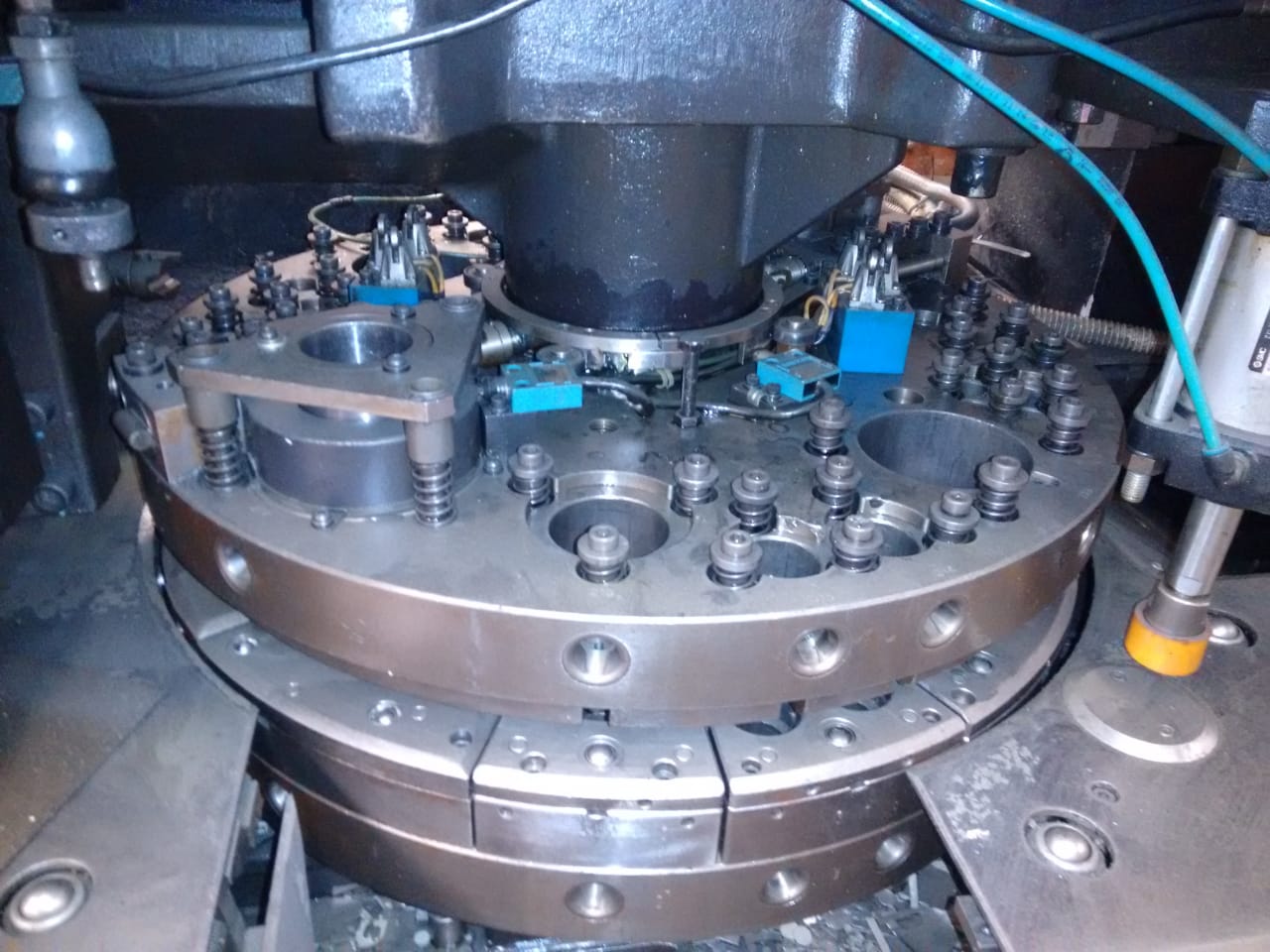 Punzonadora CNC