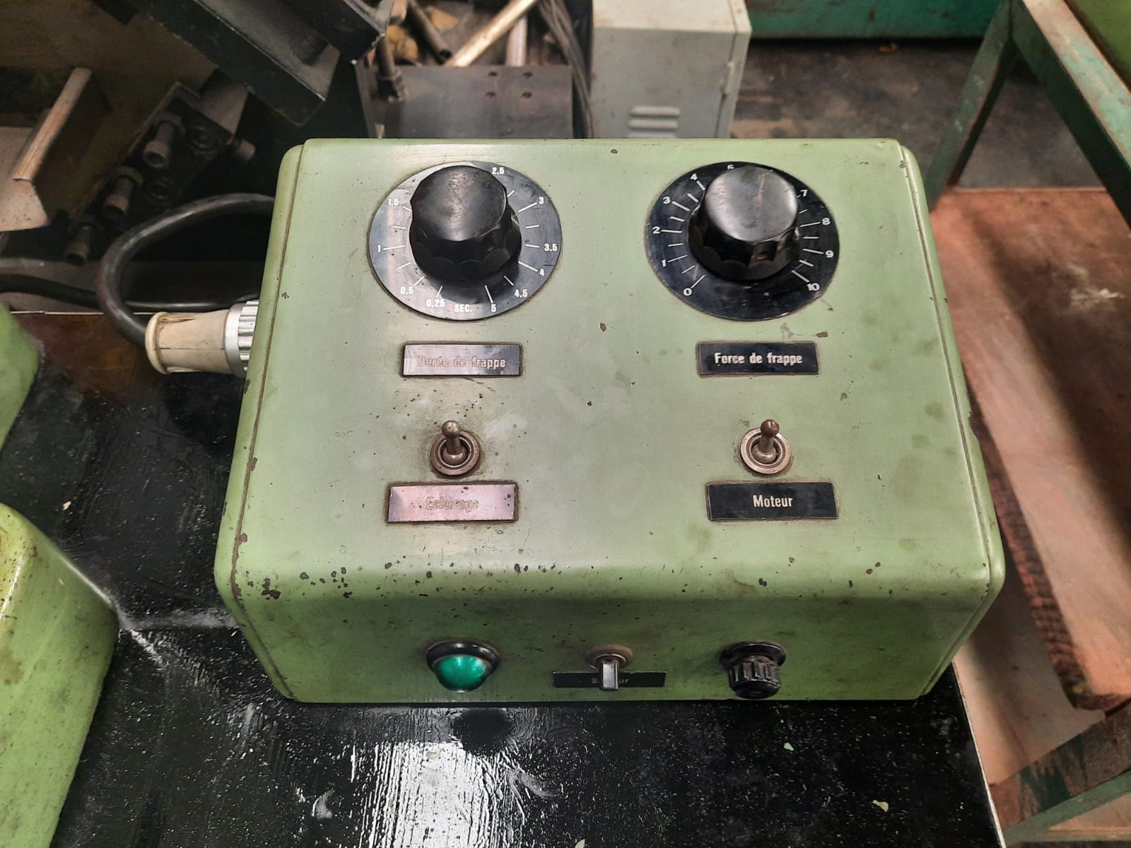 Remachadora